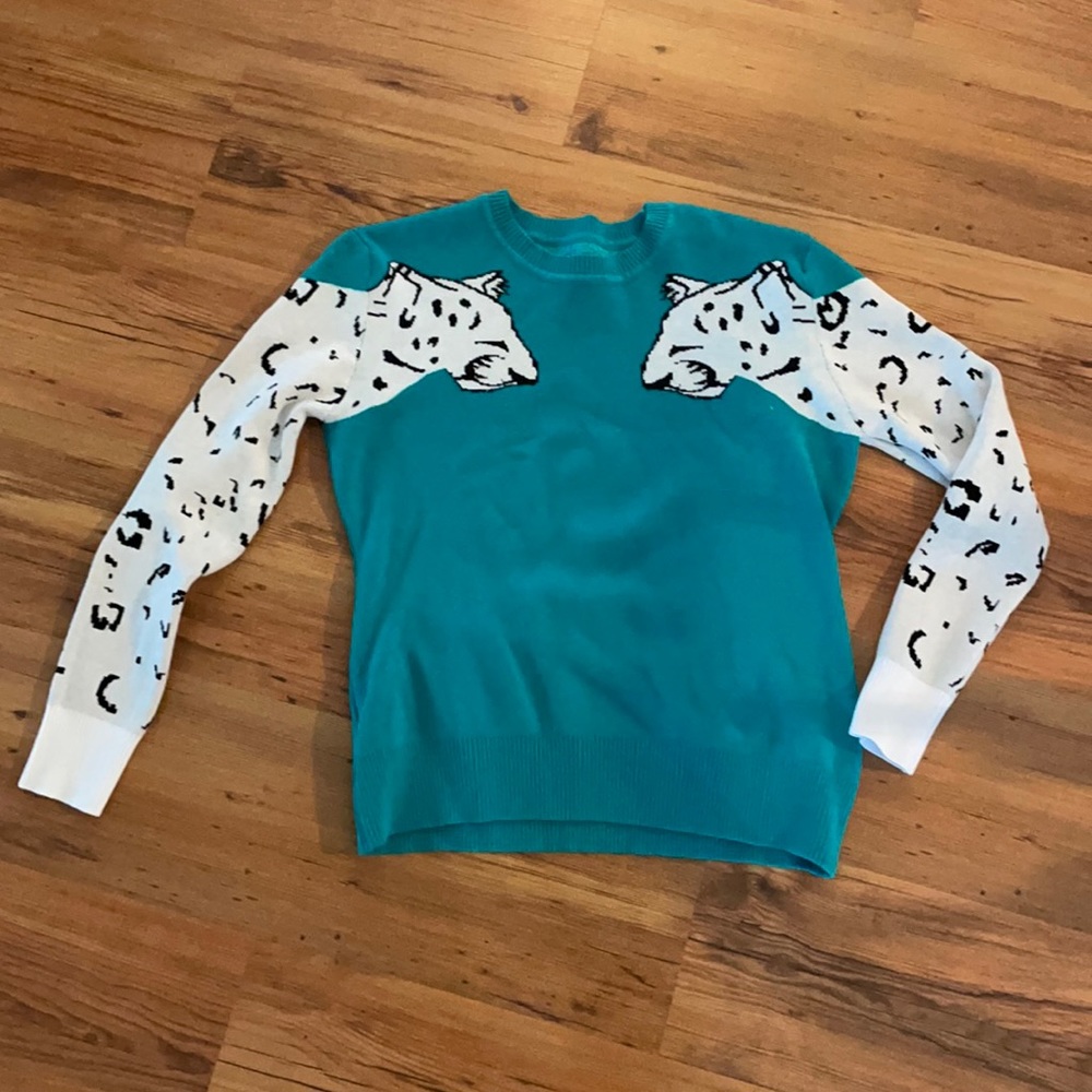 Leopard crew neck sweater